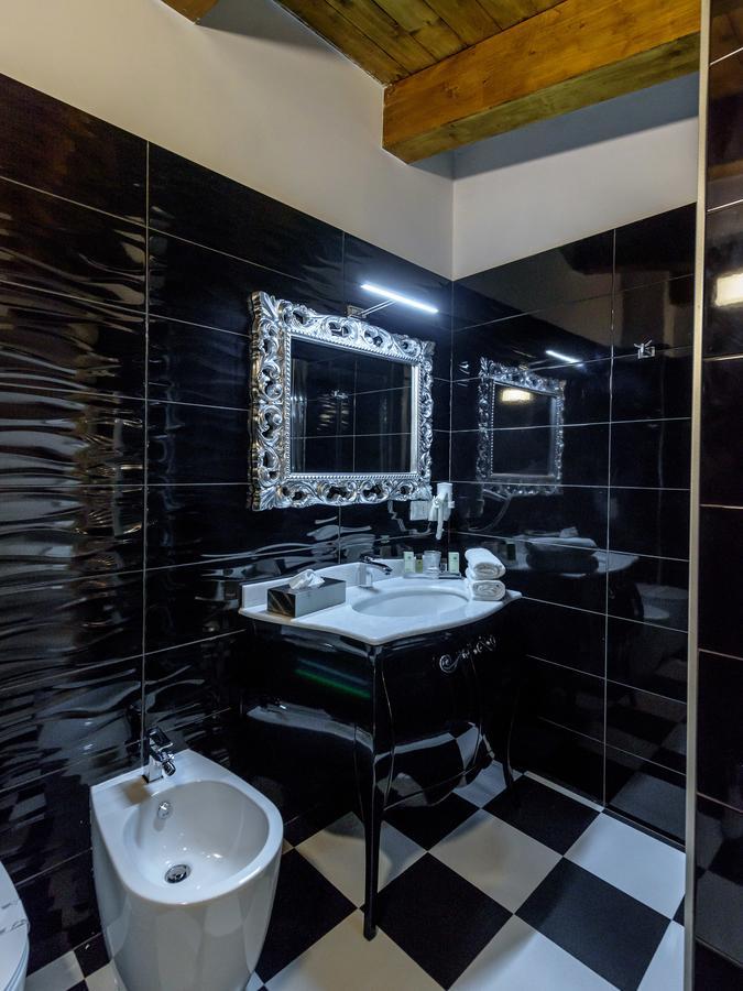 Marie Claire Apartments & Spa Vasto Bagian luar foto