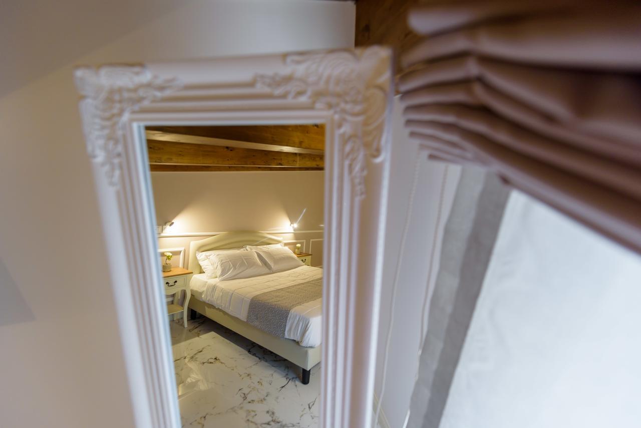 Marie Claire Apartments & Spa Vasto Bagian luar foto